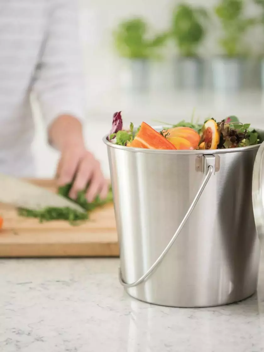 GSC Brushed Stainless Steel Compost Pail 5 GSC Brushed Stainless Steel Compost Pail - Image 3