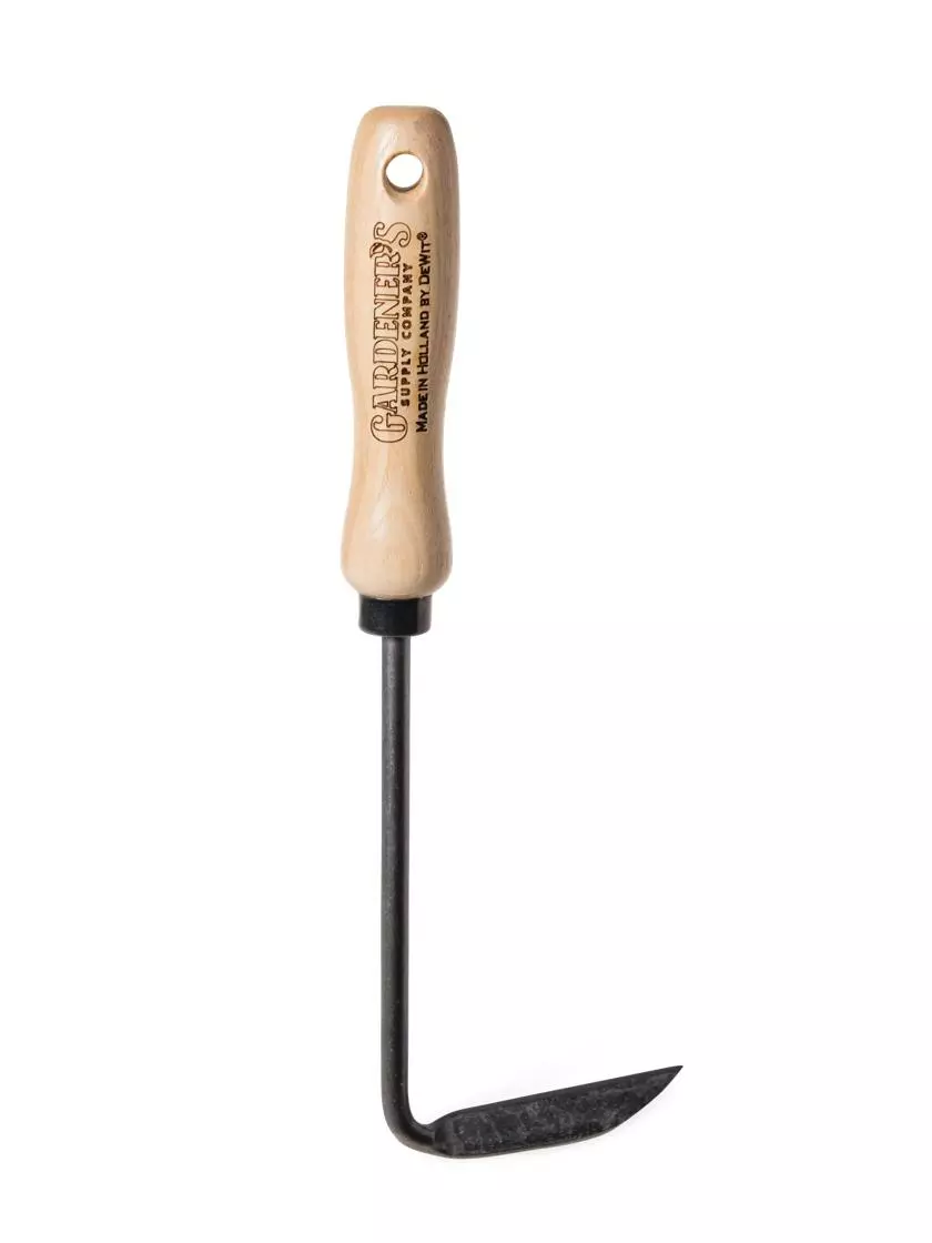 GSC Gardener's Lifetime Cape Cod Weeder, Right-Handed 4 GSC Gardener's Lifetime Cape Cod Weeder, Right-Handed - Image 2
