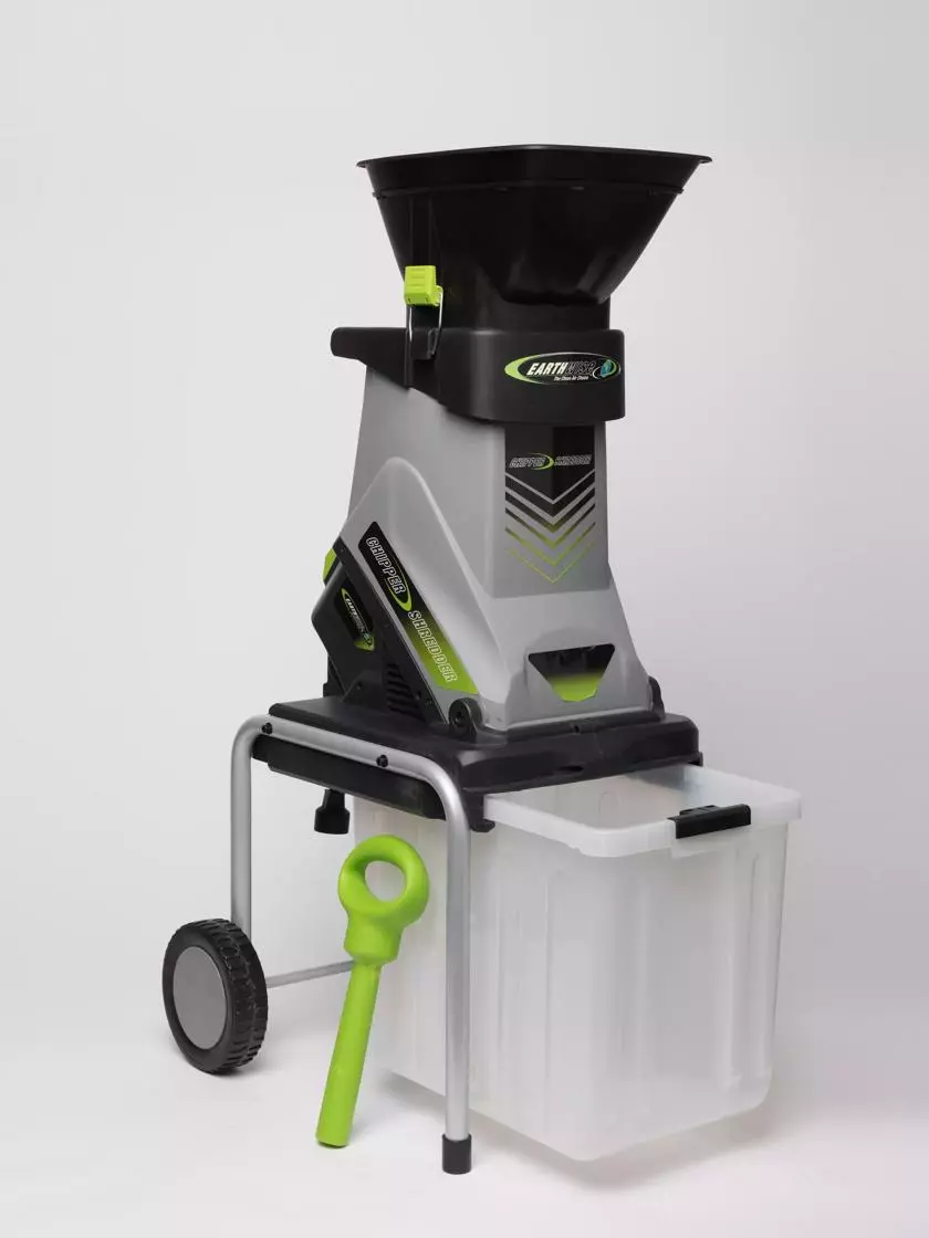 GSC Earthwise 1-3/4" 15-Amp Electric Chipper Shredder 4 GSC Earthwise 1-3/4" 15-Amp Electric Chipper Shredder - Image 2