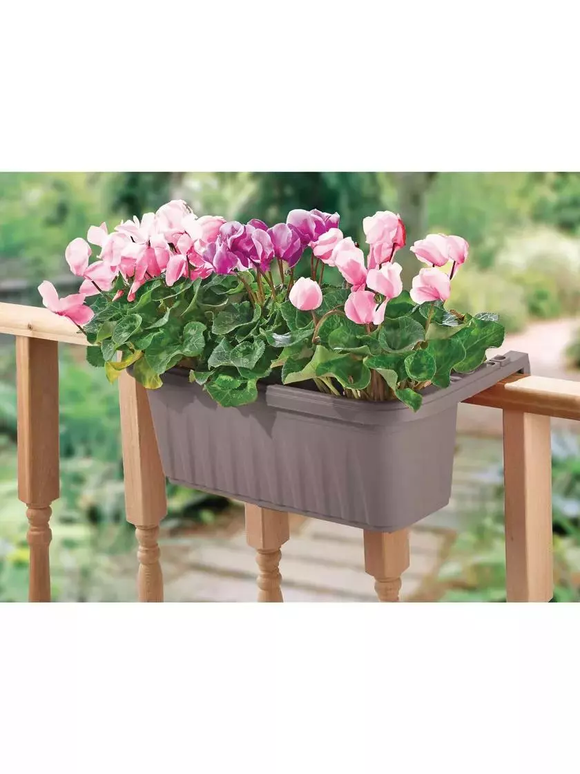 GSC Adjustable Self-Watering Railing Planter, 24" 5 GSC Adjustable Self-Watering Railing Planter, 24" - Image 3