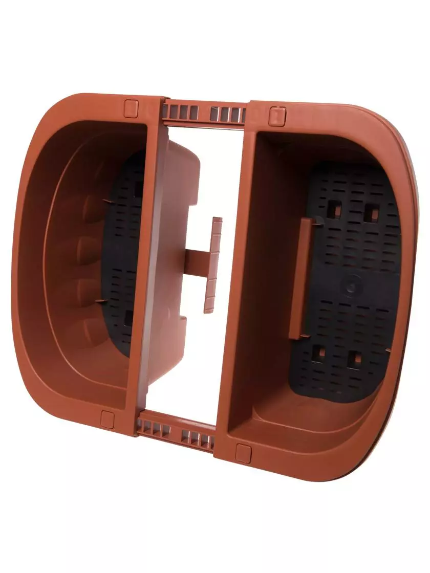 GSC Self-Watering Saddle Railing Planter, 16" 6 GSC Self-Watering Saddle Railing Planter, 16" - Image 4