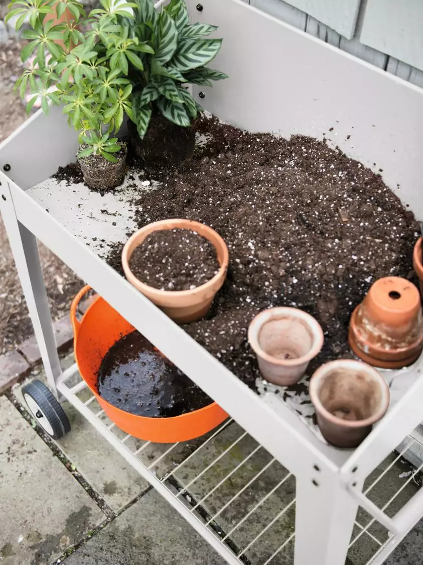 GSC Demeter Potting Bench 6 GSC Demeter Potting Bench - Image 4