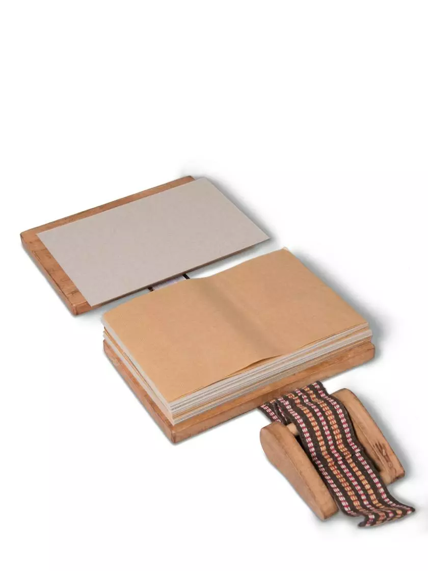 GSC Heirloom Flower Press 5 GSC Heirloom Flower Press - Image 3