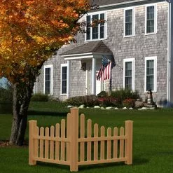 GSC Country Corner Composite Picket Fence