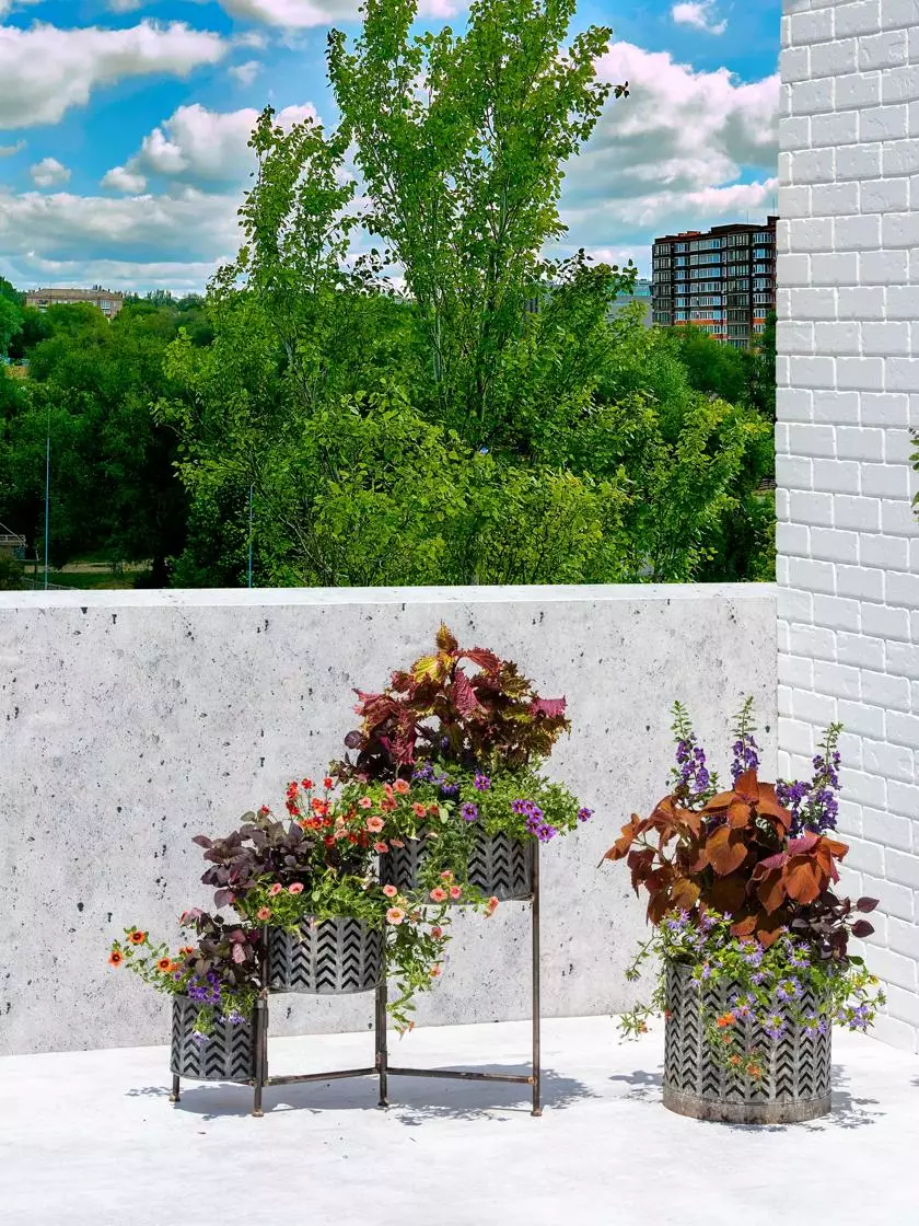 GSC Galvanized Grow Bag Planter 12" 7 GSC Galvanized Grow Bag Planter 12" - Image 5