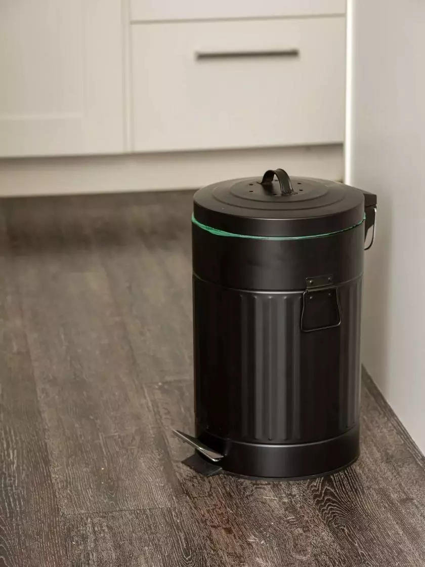 GSC Pedal Pop Compost Can With Biobags, Set Of 2 5 GSC Pedal Pop Compost Can With Biobags, Set Of 2 - Image 3