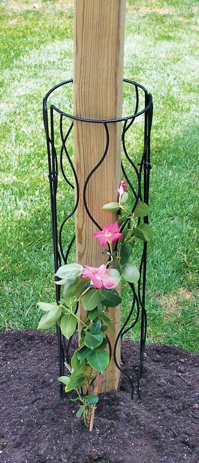 GSC Bosmere Trellis For Mailbox Or Lamp Post 3 GSC Bosmere Trellis For Mailbox Or Lamp Post