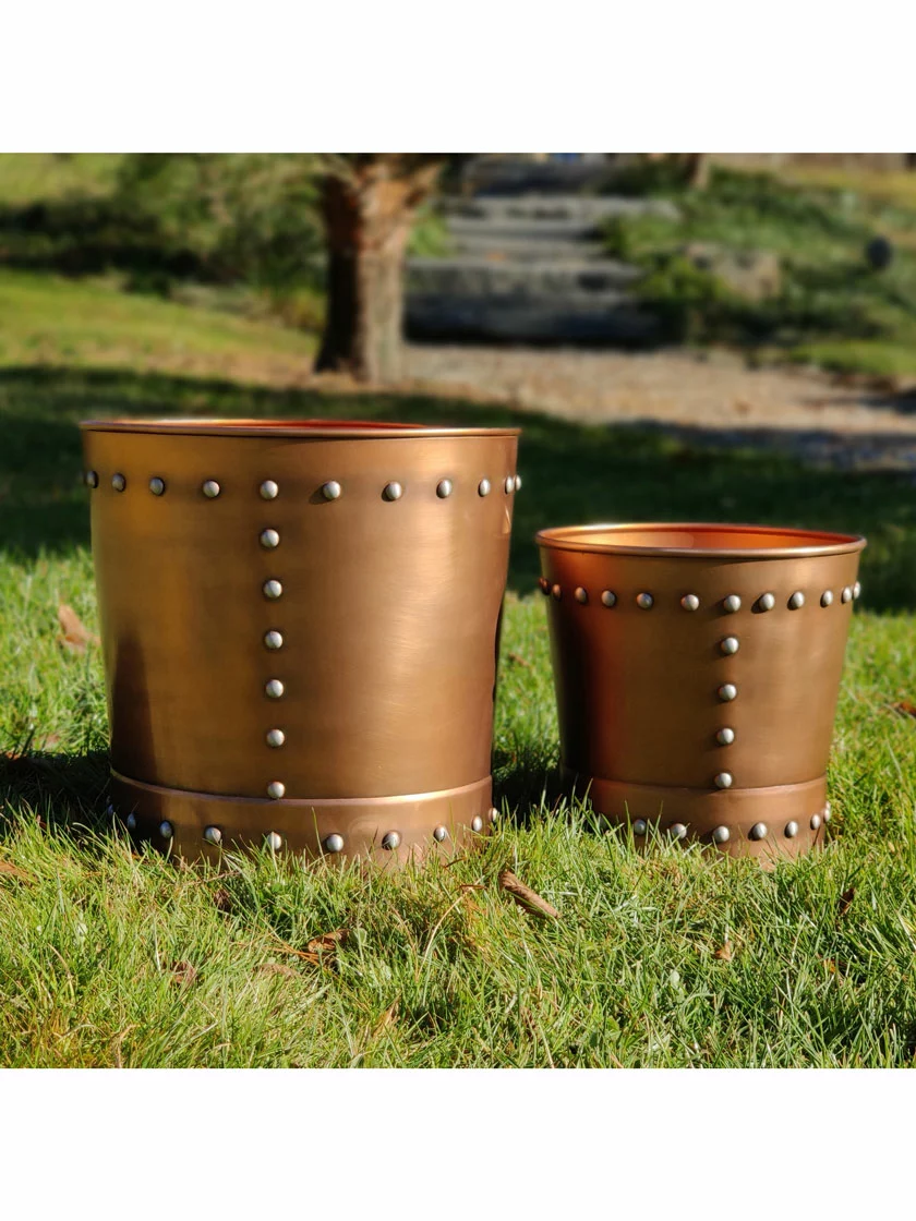 GSC Riveted Planters, Set Of 2 6 GSC Riveted Planters, Set Of 2 - Image 4