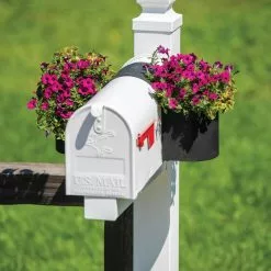GSC Mailbox Planter