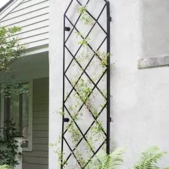 GSC Lattice Gable Wall Trellis