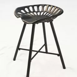 GSC Rustic Dylan Stationary Tractor Seat Stool -Plant Supports Shop 8612283 03v