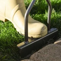 GSC Yard Butler® Step Edger -Plant Supports Shop 8613159 04v